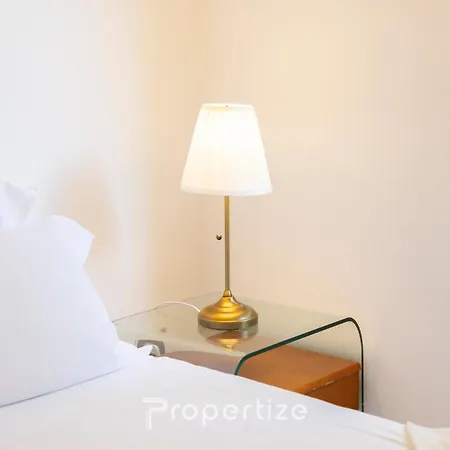 Appartement White By Propertize *