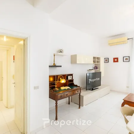 Appartement White By Propertize